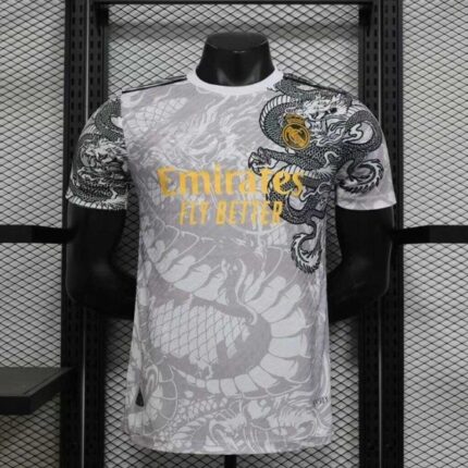 Real Madrid Edição Especial Dragão 24/25 Jogador